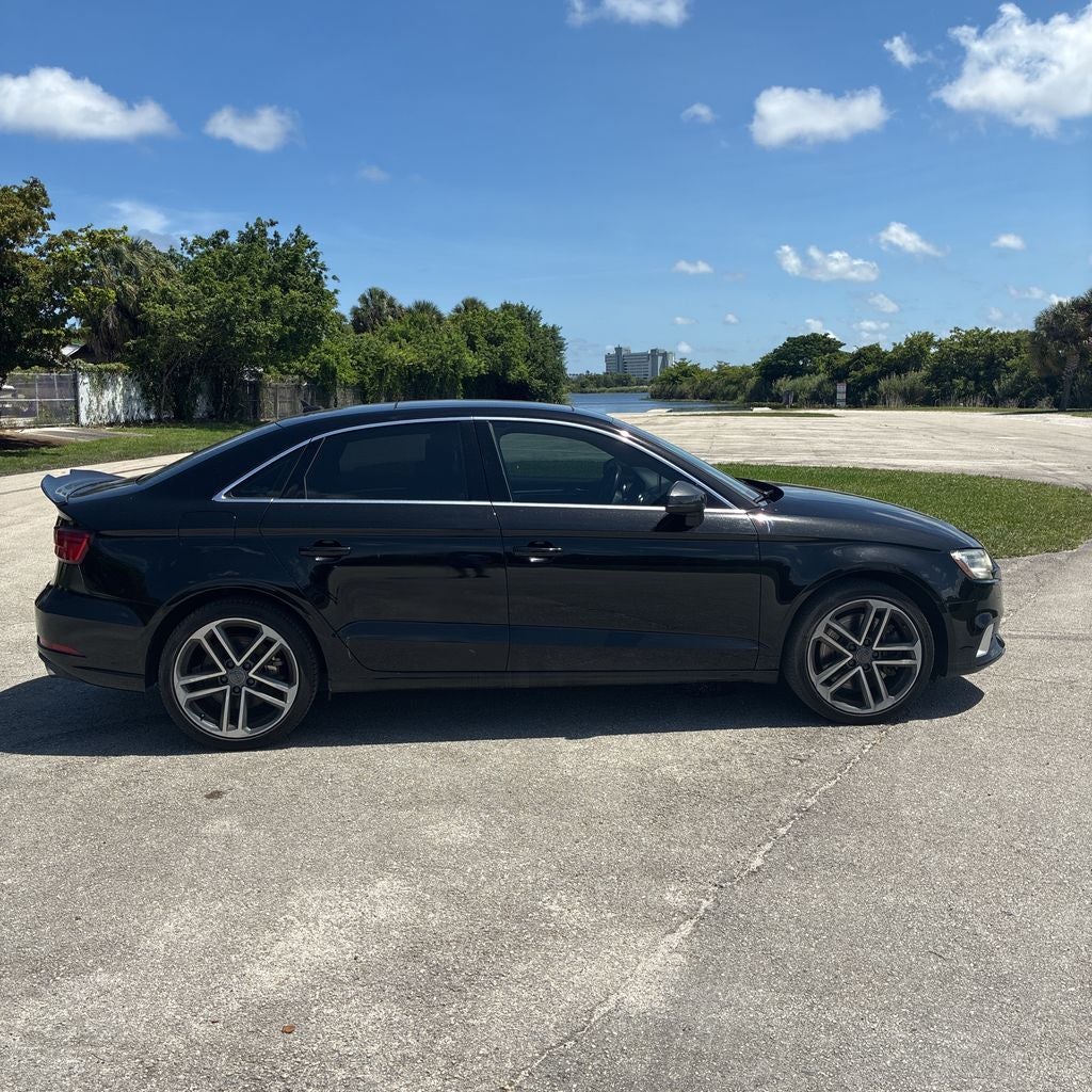 audi a3 sedan 2019 WAUBEGFF7KA120192 image audi a3 sedan 2019 WAUBEGFF7KA120192 image